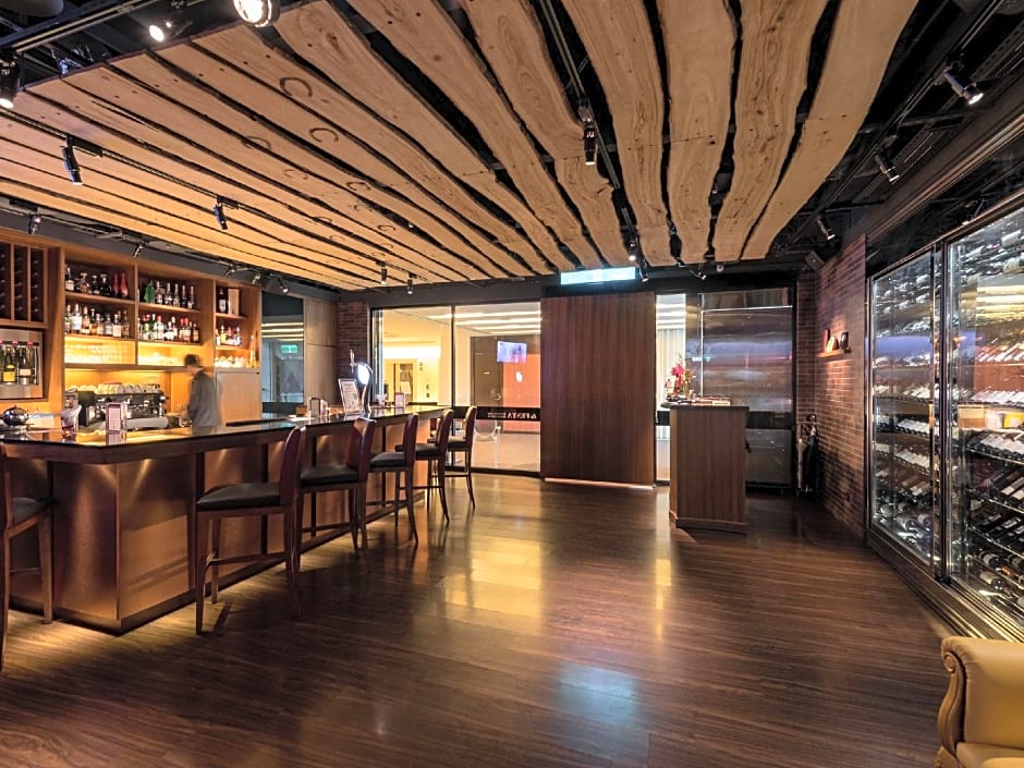 Grand Victoria Hotel