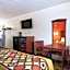 Super 8 by Wyndham Pleasanton