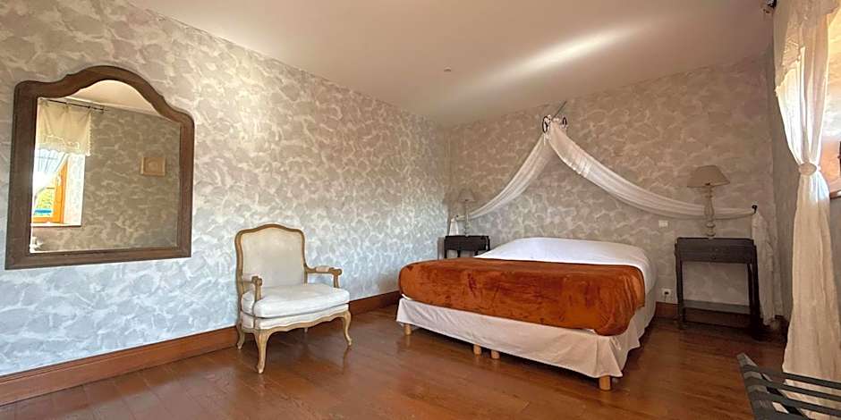 Manoir Des Douets Fleuris