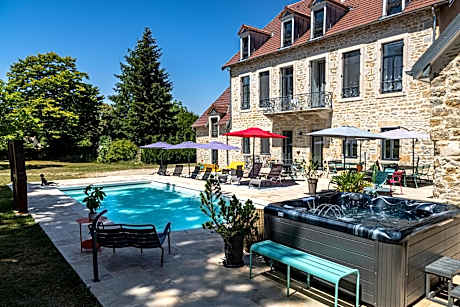 Le 49 Côté Parc & SPA