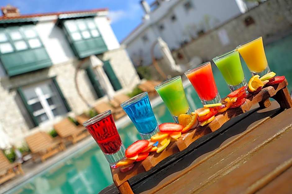 Alacati Boreas Hotel
