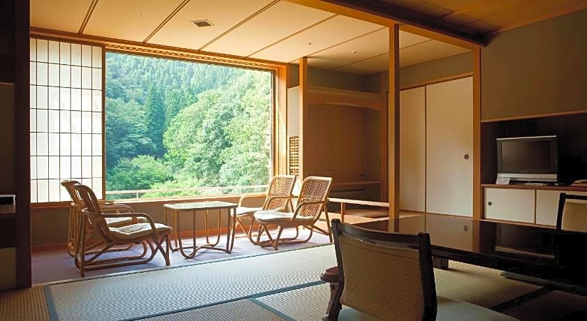 Kinosaki Onsen Nishimuraya Hotel Shogetsutei