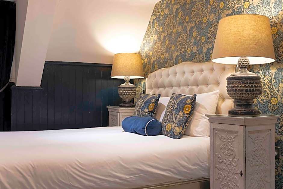 The Dirty Bottles Hotel