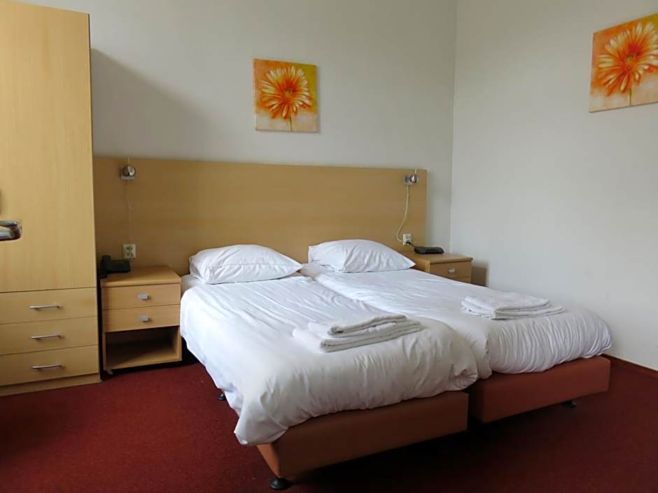 Hotel American – Venlo, MT