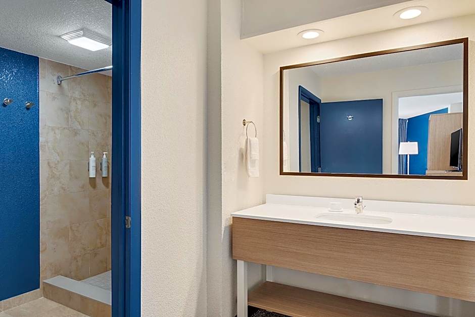 Spark by Hilton Ormond Beach Oceanfront