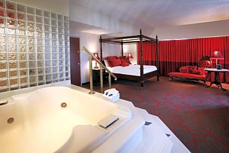 Honeymoon Suite with Whirlpool