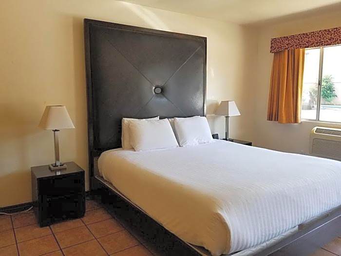 Casa Bella Inn Downtown LA