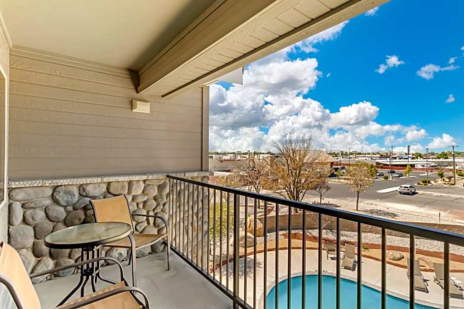 HOLIDAY INN EXPRESS FALLON By IHG