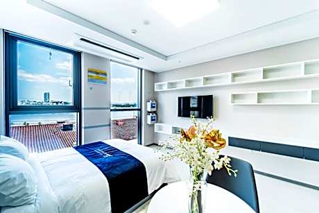 Superior Double Room with Lake View