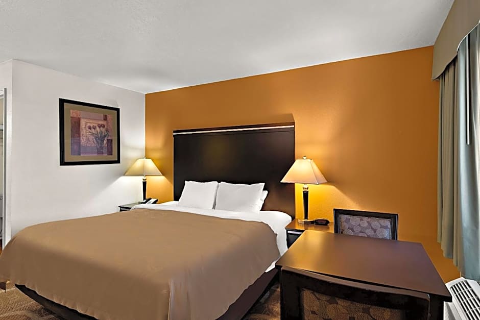 Quality Inn South Bluff