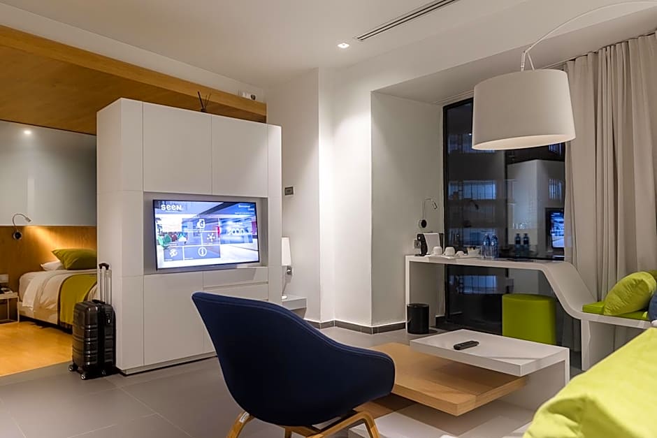 Seen Hotel Abidjan Plateau
