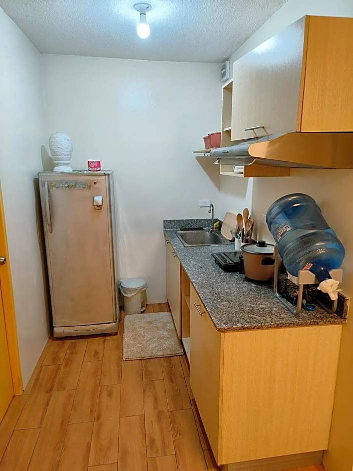 Davao Condo 2BR Pool Wifi Netflix