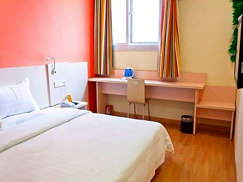 7Days Inn Ningbo Tianyi Square Zhongshan Mansion