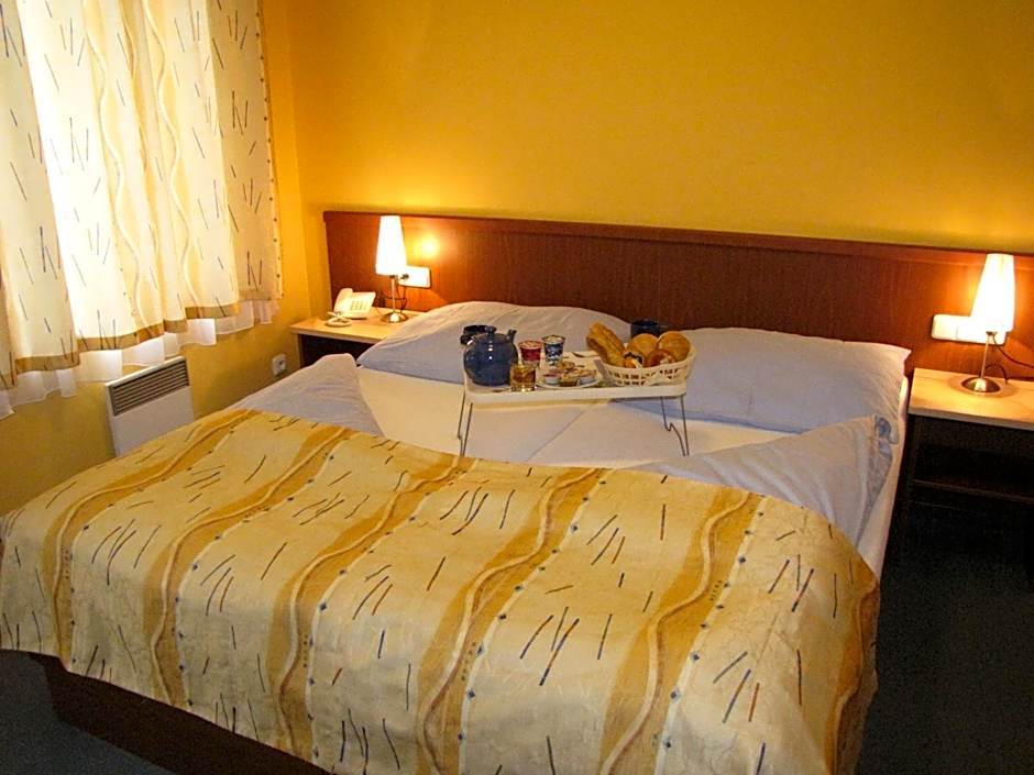 Aparthotel Austria Suites