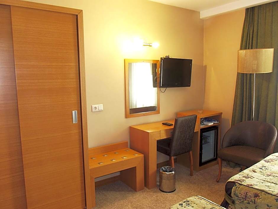 ferhane hotel