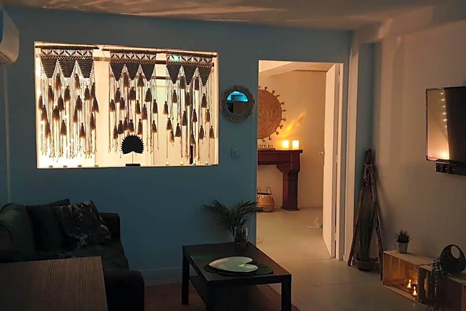 Gîtes Mas des rochers - Romance tropicale avec Spa