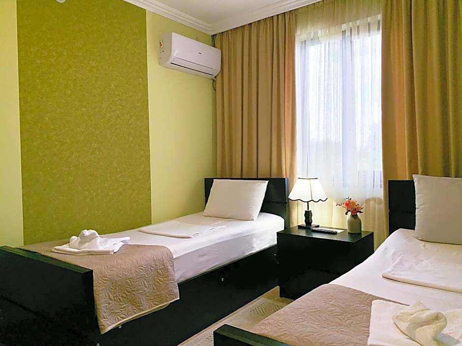 Garden Hotel