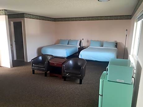 Queen Room with Two Queen Beds