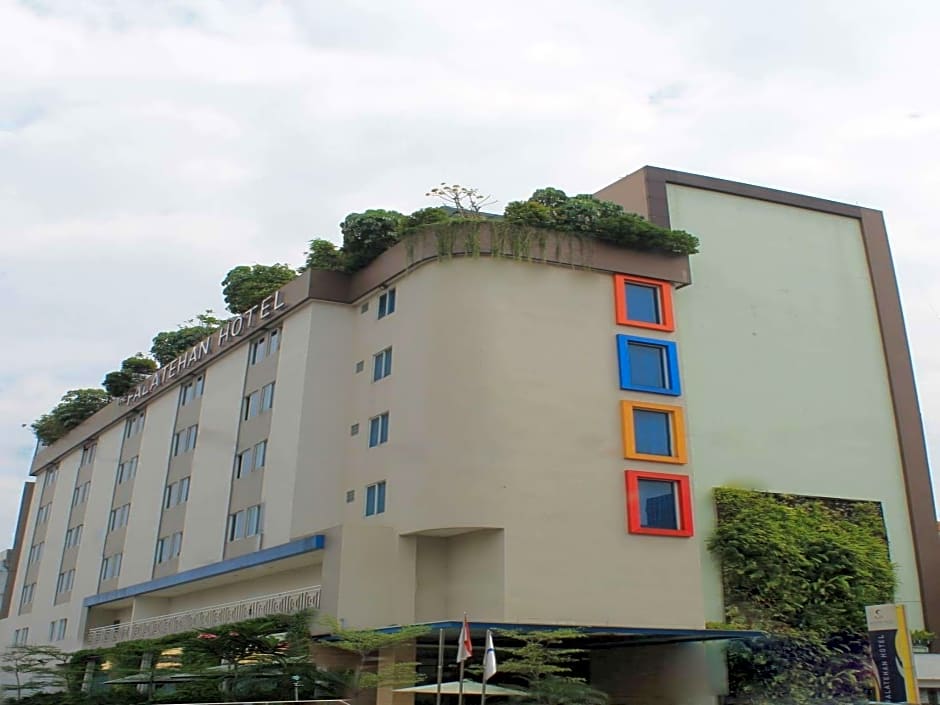 The Falatehan Hotel By Safin