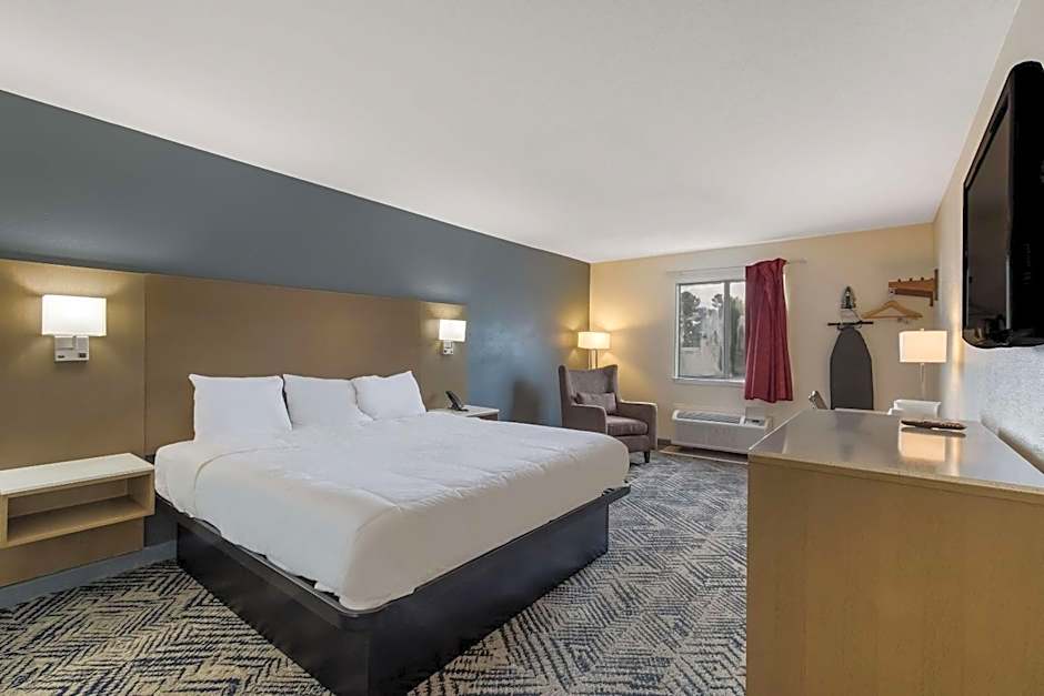Econo Lodge Cherry Point