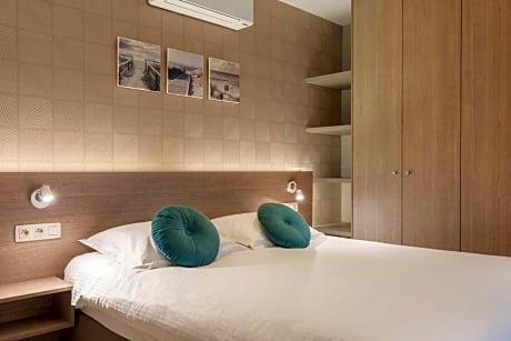 Triple Studio with Sea View