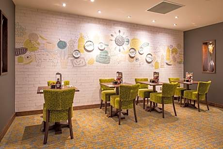 Premier Inn London Edmonton