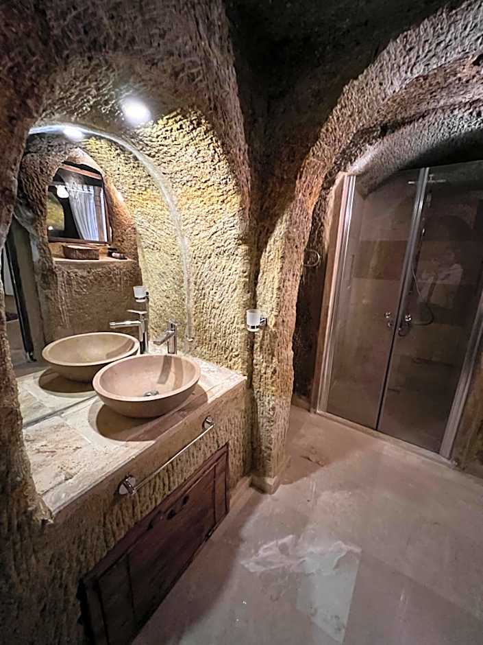 Chakra Special Caves