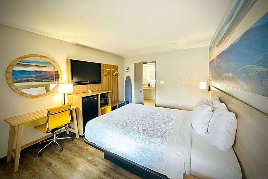 Days Inn by Wyndham Alexandria