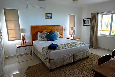 1 Bedroom Apartment (2 adults + 1 child)