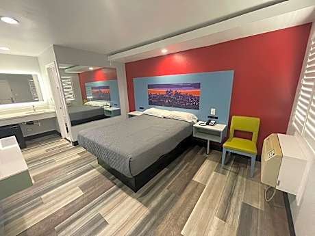 La Palma Motel, South Gate - Los Angeles