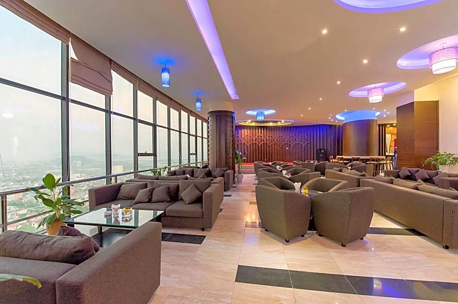 Muong Thanh Luxury Song Lam Hotel