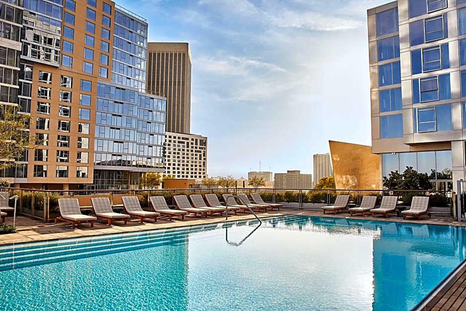 Conrad Los Angeles