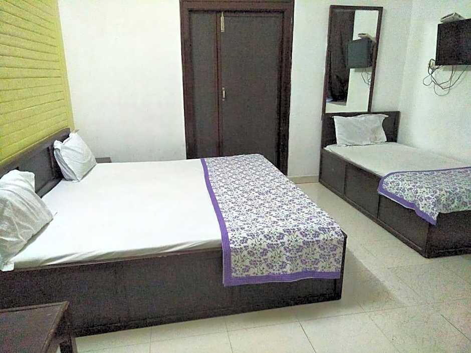 Hotel Golden City
