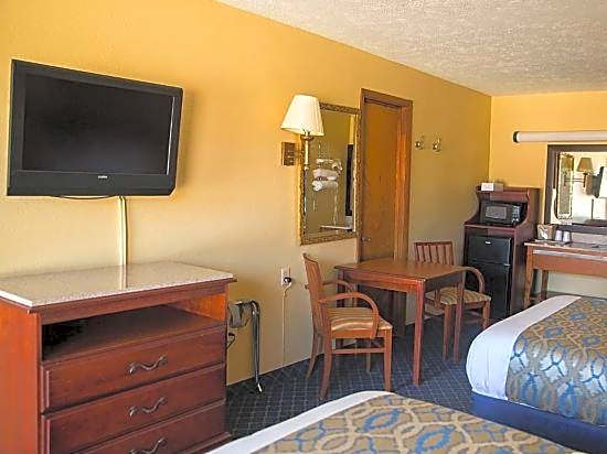 Americas Best Value Inn-Monroeville