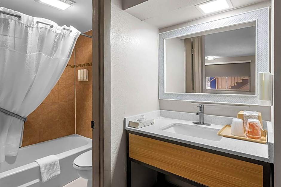 Park Inn by Radisson Weldon - Roanoke Rapids