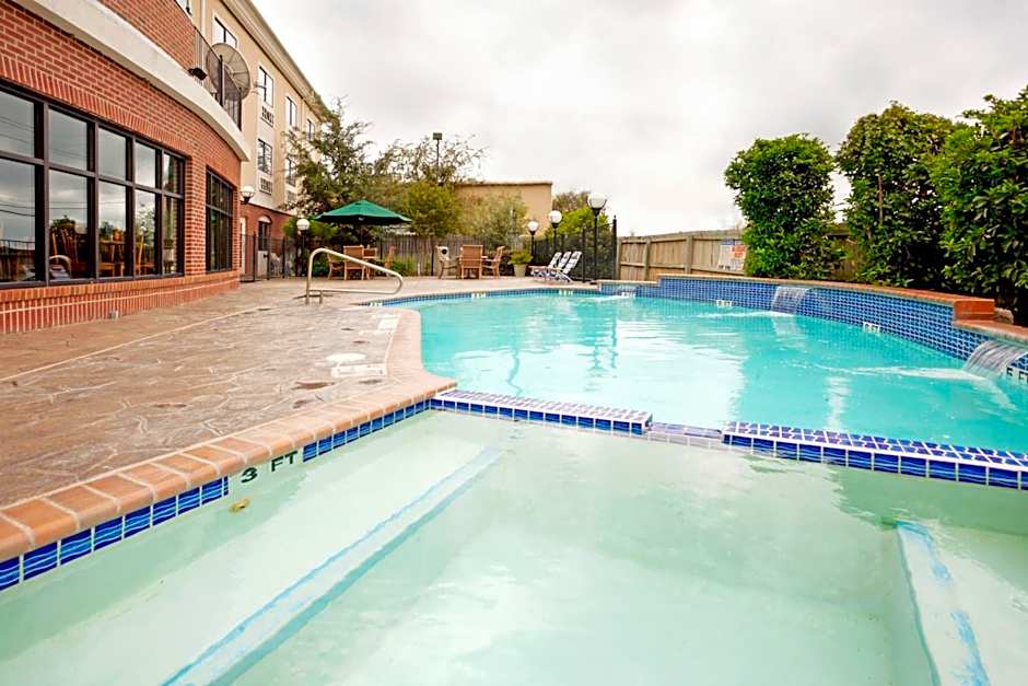 Holiday Inn Express Hotel & Suites Elgin By IHG