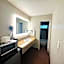Casa Blanca Hotel & Suites Orange SR-55 Freeway, Near Honda Center, Chapman University, Disneyland