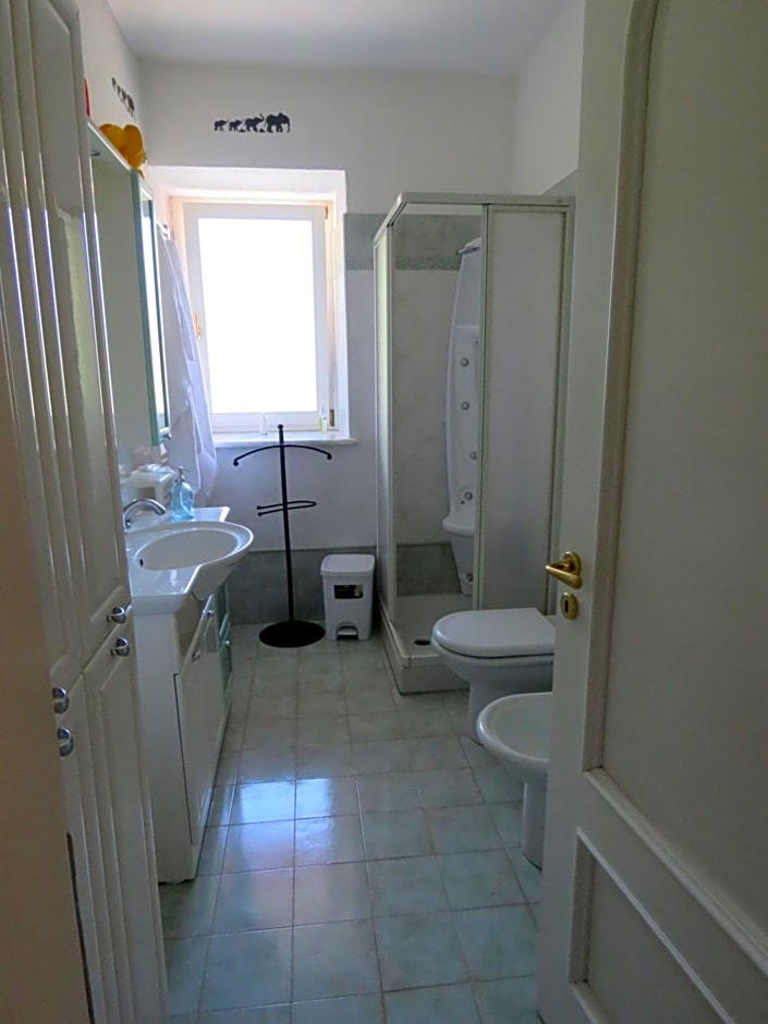 L'Elefantino - Bed and Book