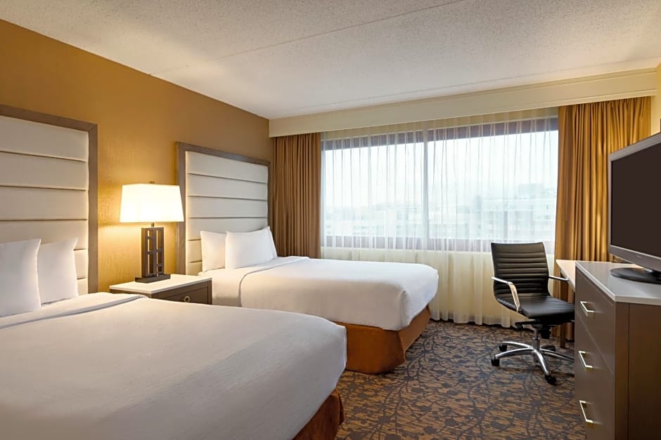 Embassy Suites by Hilton Boston Waltham