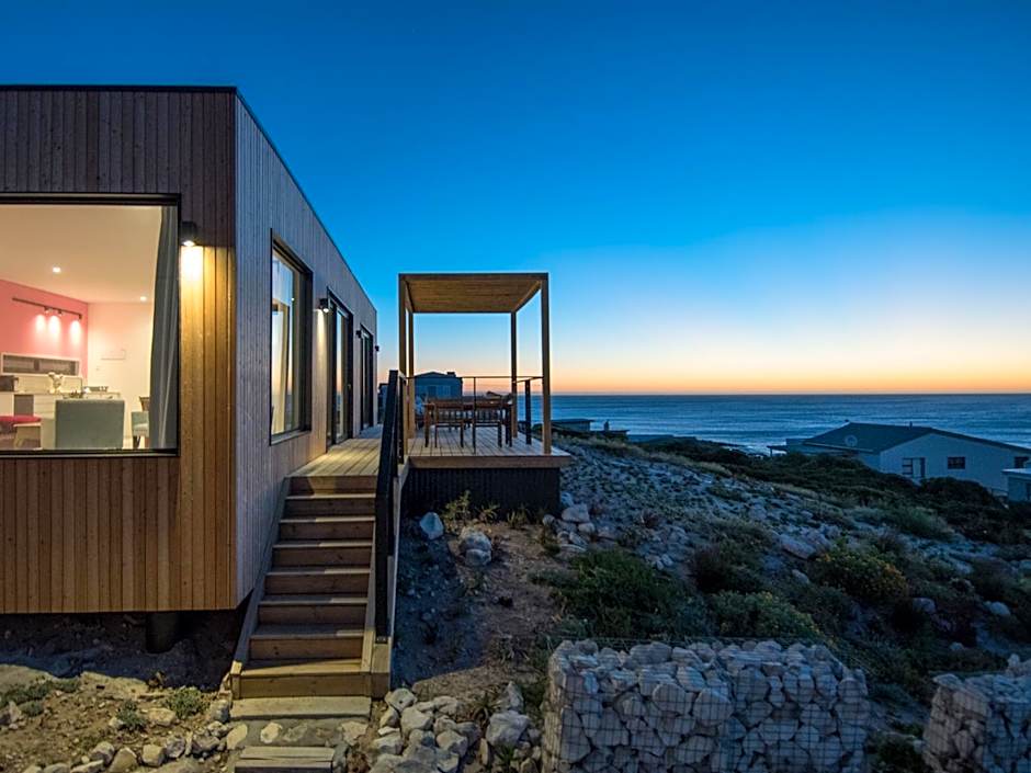 Whale and Gin Spotter