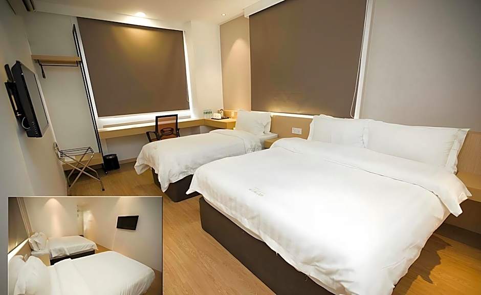 Extreme Boutique Hotel