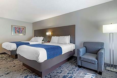 Queen Room with Two Queen Beds - Non-Smoking
