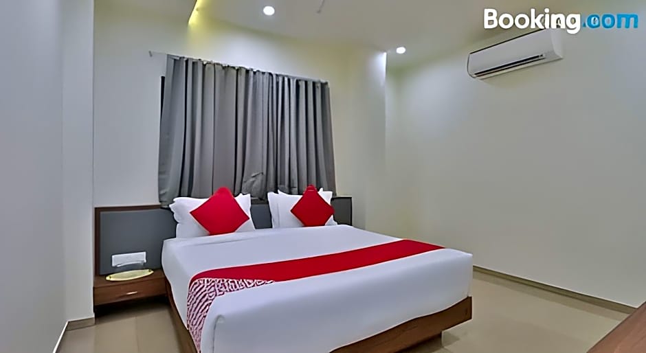 Photo 1 of 7 of Double Room