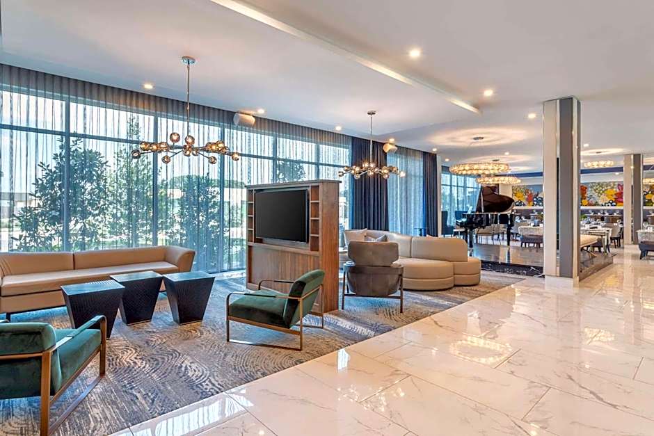 Cambria Hotel Waco University Riverfront