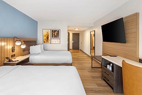 Queen Room with Two Queen Beds - Disability Access/Non-Smoking