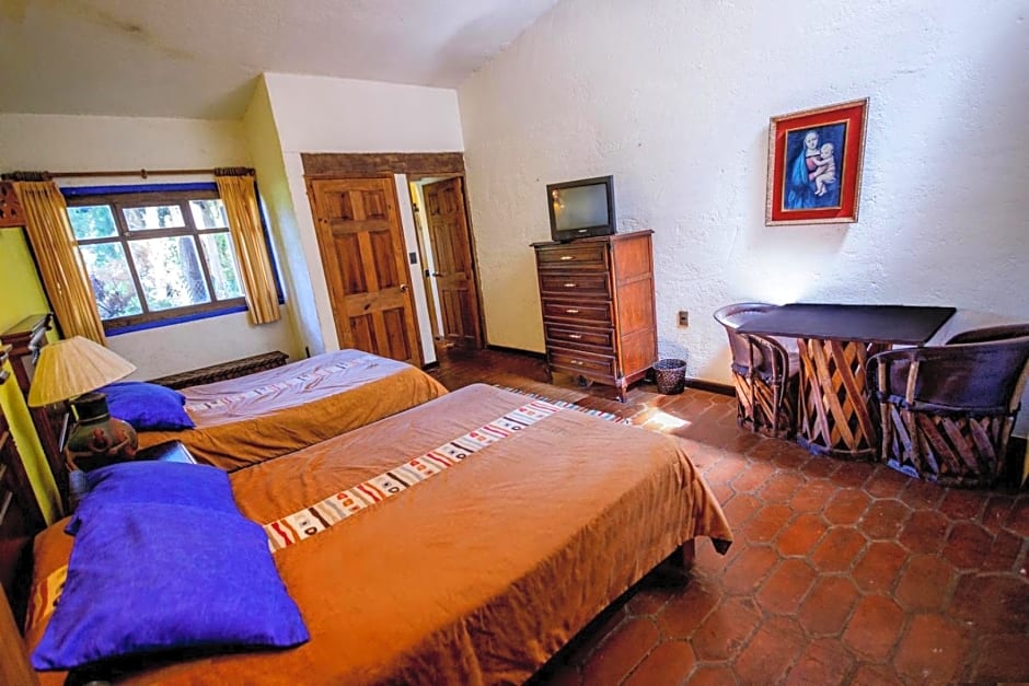 Lago Sol Hotel & Suites