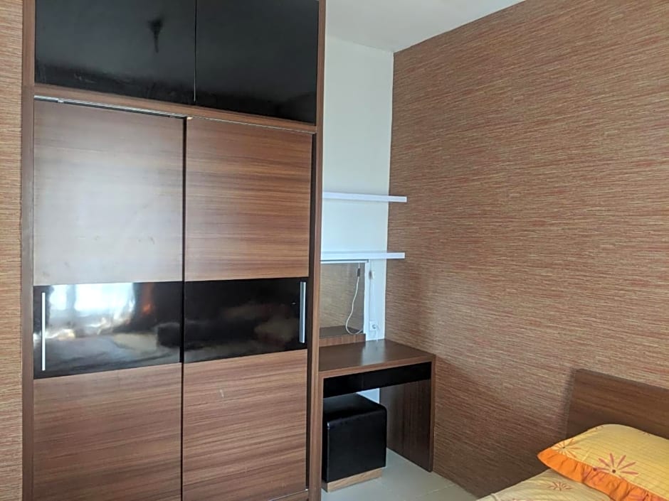 Pinewood Apartment by Vial