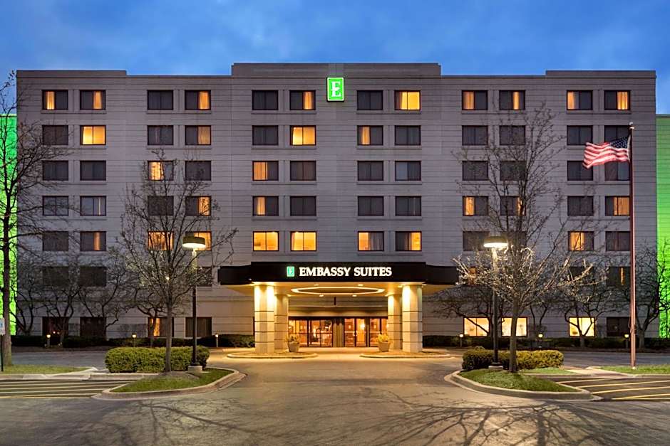 Photo 1 of 50 of Embassy Suites by Hilton Chicago North Shore Deerfield
