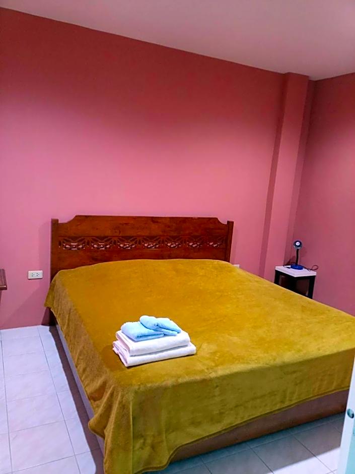 Sammy Seaview Mae Ramphueng Beach Front Golden Elephant บ้านช้างทองวิวทะเลหน้าหาดแม่รำพึง