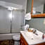 Rest N Relax Inn